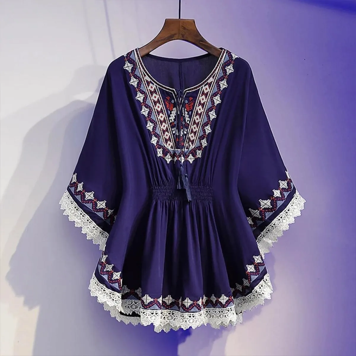 Magliette e camicette da donna bohemien per il 2024 T-shirt a maniche corte moda estiva T-shirt casual abbigliamento femminile V
