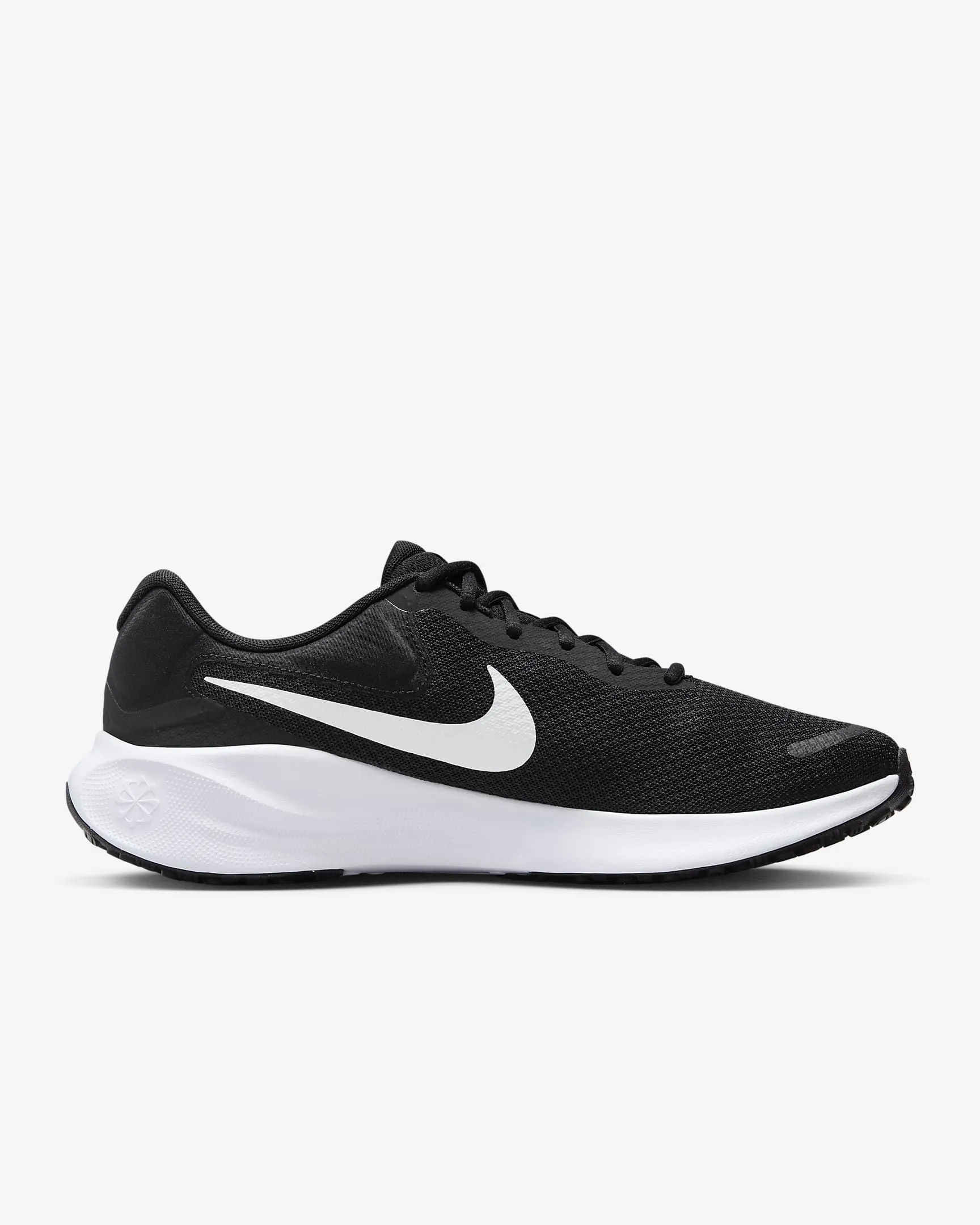 Nike Revolution 7