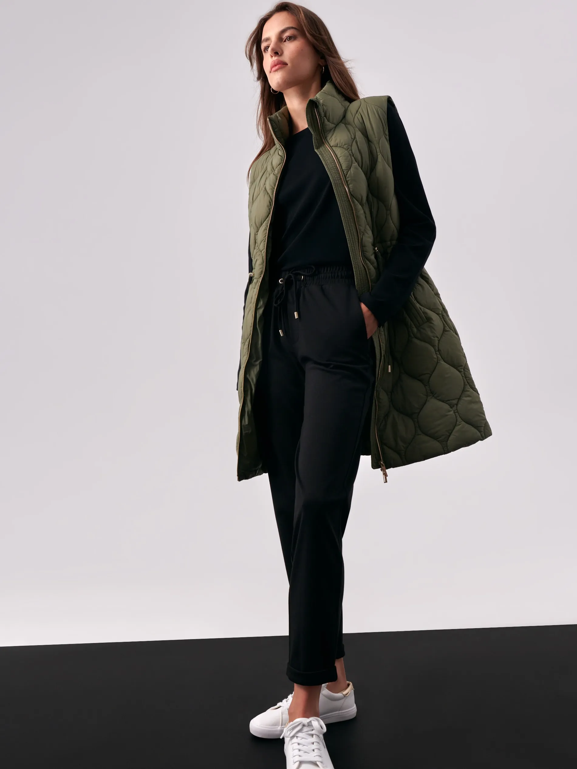 Pantaloni jogger