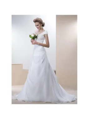 RUTH - Abito da Sposa in Organza con strascico a cappella