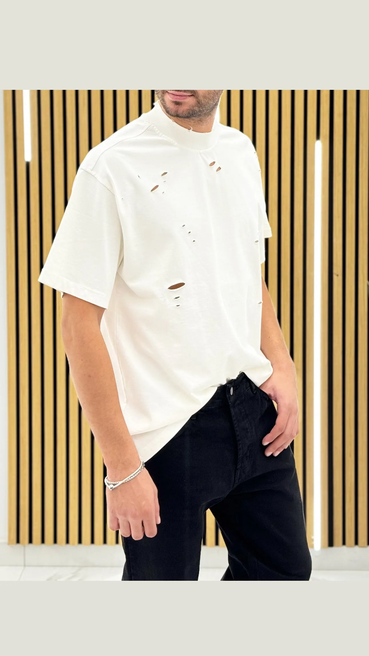 T-shirt Mezzo Collo Tagliata